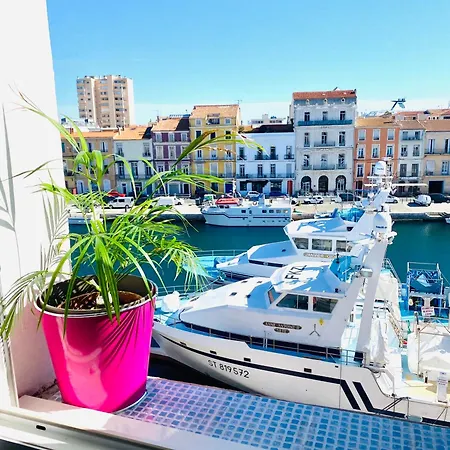 Magnifique 102 M2 Art/déco Au Bord De L'eau *