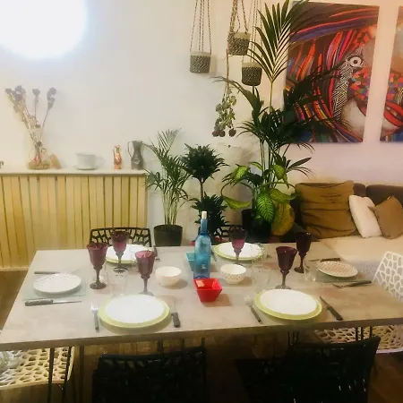 Magnifique 102 M2 Art/déco Au Bord De L'eau * Sète